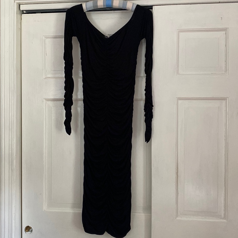 Black Ruched Mid-length Dress